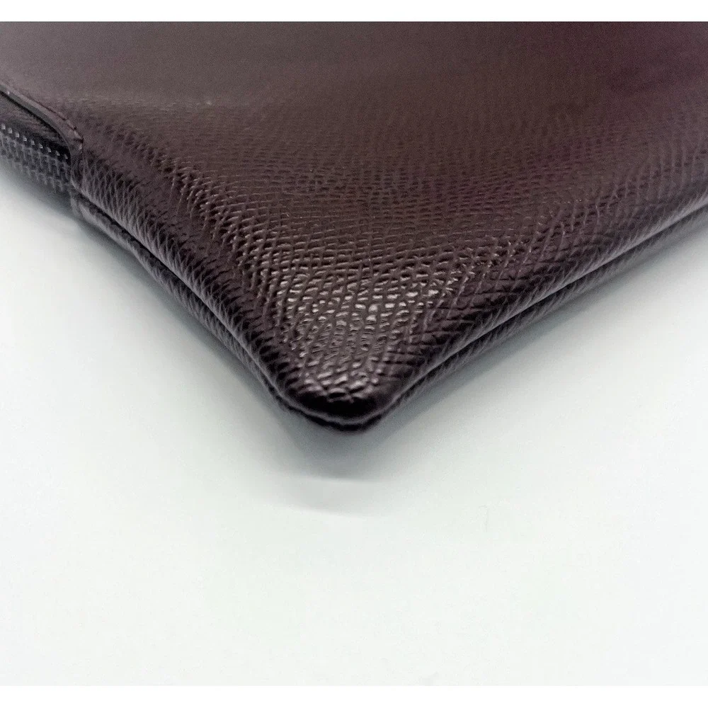 Coach Storypouch Pebbled Leather Zip Clutch Pouch Dark Burgundy Pink Creed Logo‎